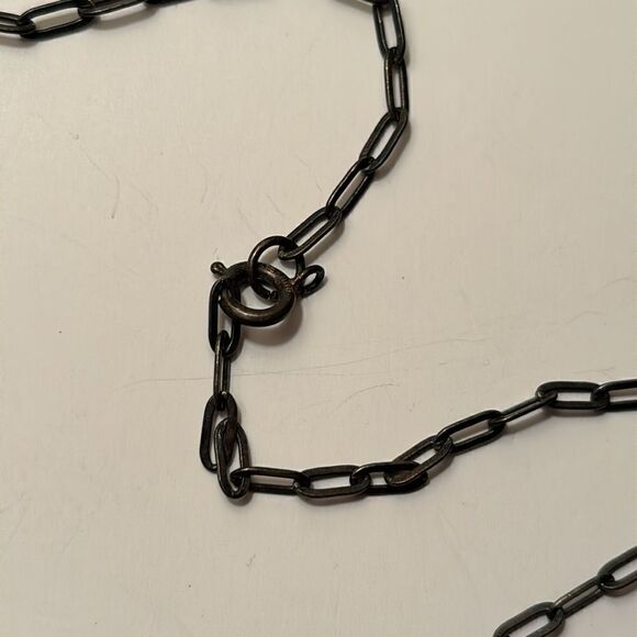 Vintage Silver Tone Chain necklace with Crystal energy stone Pendant - Picture 3 of 4